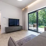 Luxury Dolce - 2 Kambariai - Terasa Prie Misko - 650 M Iki Juros Apartamento *
