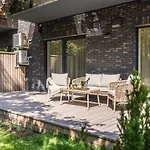 Luxury Dolce - 2 Kambariai - Terasa Prie Misko - 650 M Iki Juros Apartamento