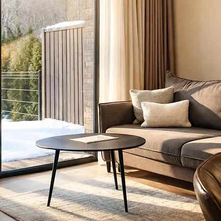 Luxury Dolce - 2 Kambariai - Terasa Prie Misko - 650 M Iki Juros Apartment *
